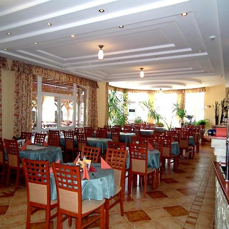 Hotel Jarja Hajduszoboszlo Luaran gambar