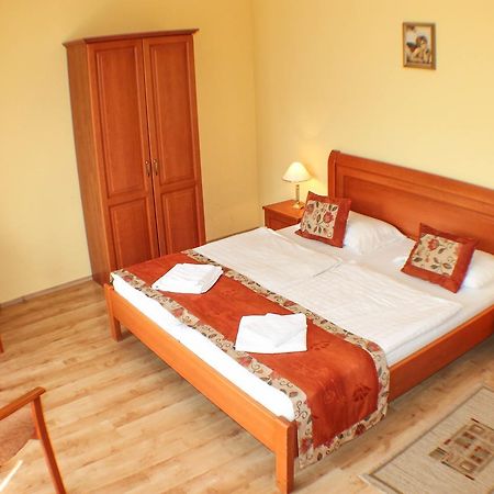 Hotel Jarja Hajduszoboszlo Luaran gambar