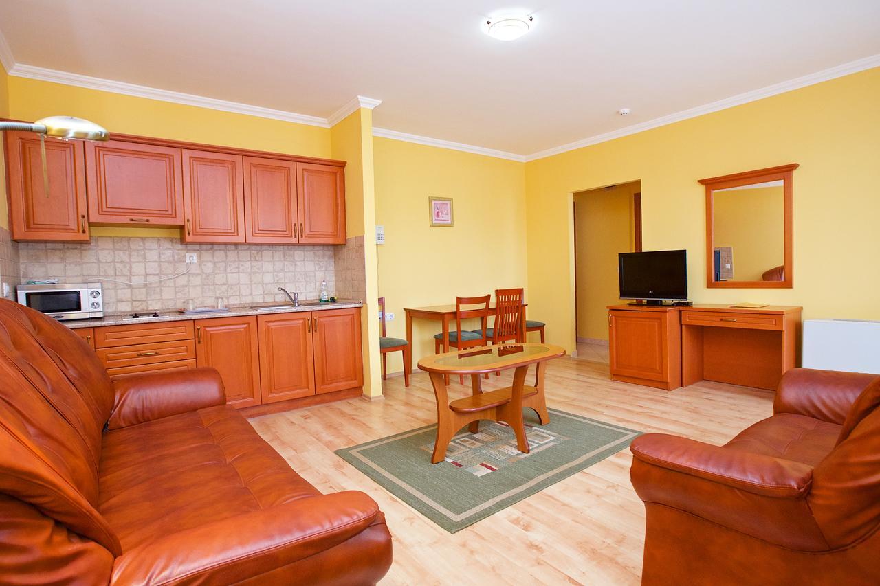Hotel Jarja Hajduszoboszlo Luaran gambar