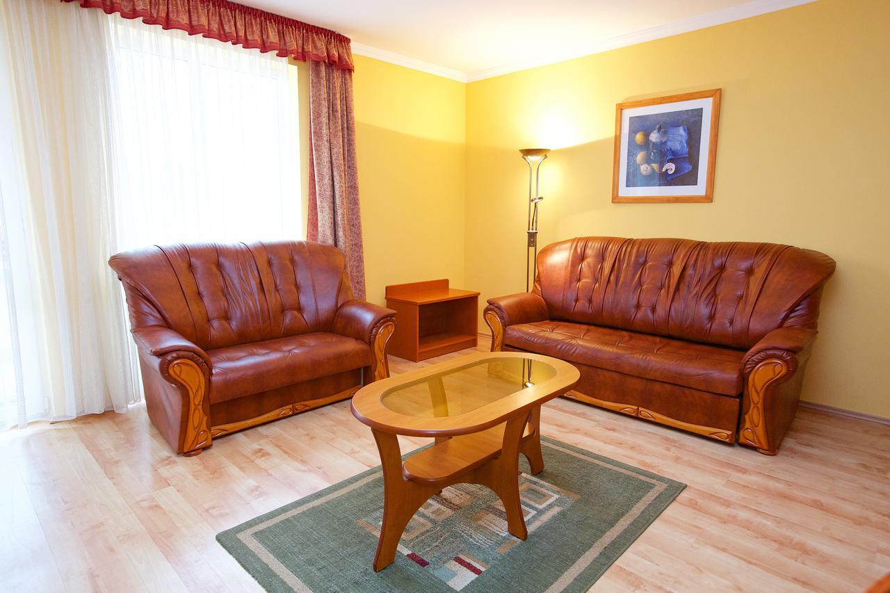 Hotel Jarja Hajduszoboszlo Luaran gambar