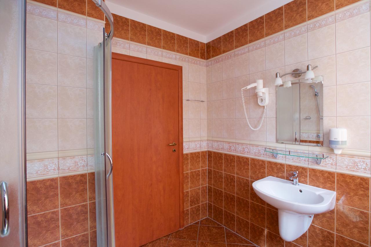 Hotel Jarja Hajduszoboszlo Luaran gambar